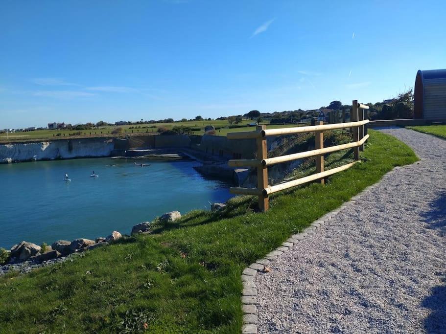 Spring Tide Cliff Top Glamping Pod With Direct Sea Views Birchington-on-Sea Ngoại thất bức ảnh
